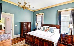 Fort Conde Inn - Mobile